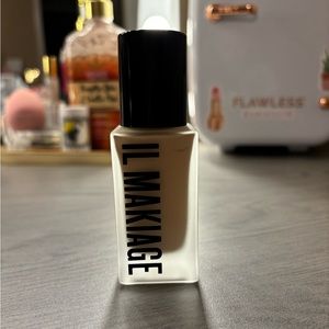 IL Makiage Woke Up Like This Flawless Face Foundation